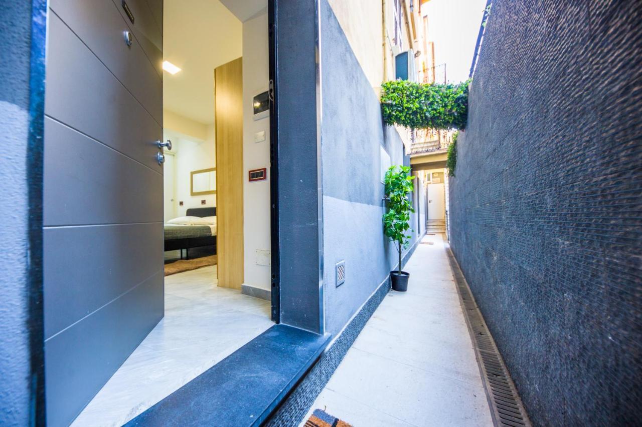 Maestrale House By Holidayhome24 Genoa Bagian luar foto